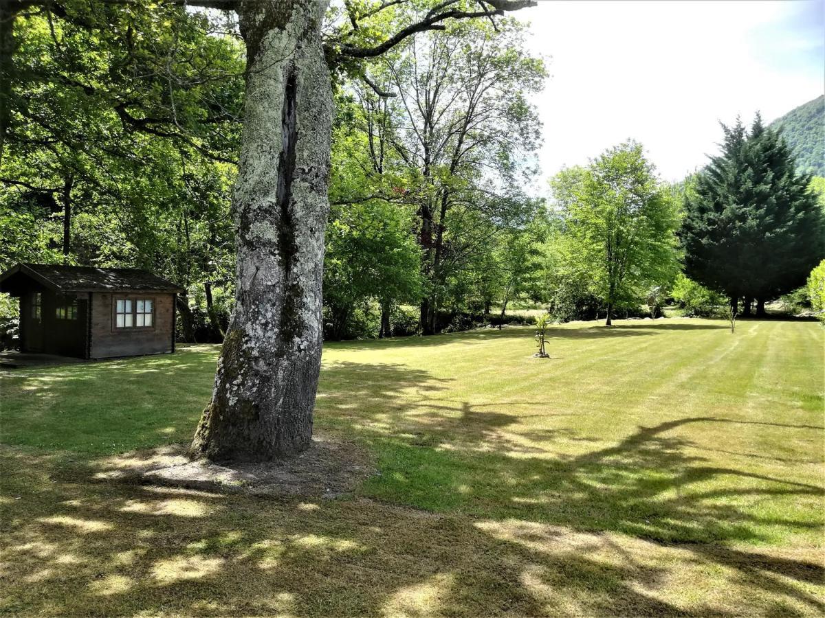 Le Gite Des Mousquetaires Lanne-en-Baretous ภายนอก รูปภาพ